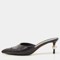 Pre Owned Chanel Black /Grey Patent and Leather CC Faux Pearl Embellished Mules Size 39.5 