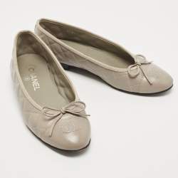 Chanel Grey Leather CC Cap Toe Ballet Flats Size 37.5