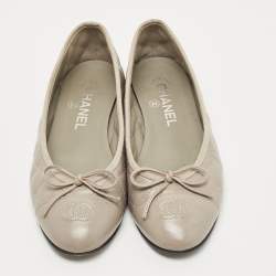 Chanel Grey Leather CC Cap Toe Ballet Flats Size 37.5