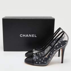 Chanel Black/Transparent Patent Leather and PVC Pearl Embellished Cap Toe Pumps Size 39