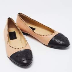 Chanel Beige/Black Leather CC Ballet Flats Size 38