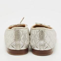 Pre Owned Chanel Silver Quilted Leather Bow Ballet Flats Size 41.5