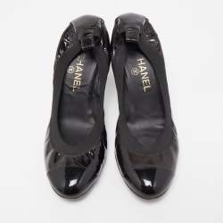 Pre Owned Chanel Black Patent Leather CC Scrunch Pumps Size 39.5