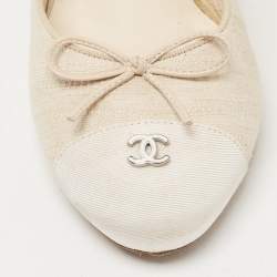 Pre Owned Chanel Beige/White Canvas CC Bow Slingback Pumps Size 38.5