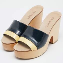 Chanel Two Tone Patent Leather Open Toe Platform Slide Sandals Size 40