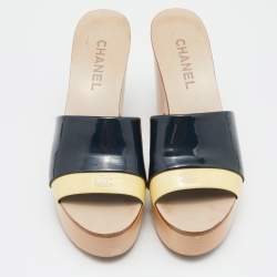 Chanel Two Tone Patent Leather Open Toe Platform Slide Sandals Size 40