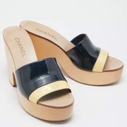 Chanel Two Tone Patent Leather Open Toe Platform Slide Sandals Size 40