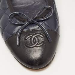 Chanel Navy Blue/Black Leather CC Cap Toe Ballet Flats Size 39.5