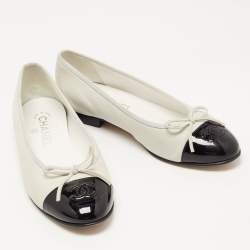Chanel Grey/Black Suede and Patent CC Cap Toe Ballet Flats Size 37