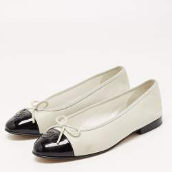Chanel Grey/Black Suede and Patent CC Cap Toe Ballet Flats Size 37