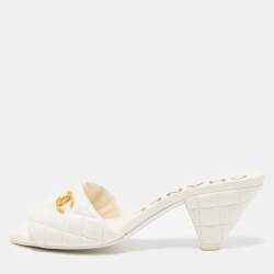 Chanel White Quilted Leather Interlocking CC Logo Slide Sandals Size 39