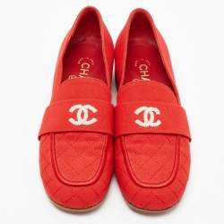 Pre Owned Chanel Red Canvas Beaded CC Loafer Pumps Size 36