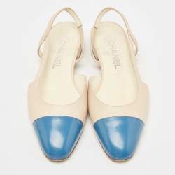 Pre Owned Chanel Blue/Cream Leather  Cap Toe CC Slingback Flat Sandals Size 37