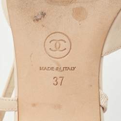 Pre Owned Chanel Blue/Cream Leather  Cap Toe CC Slingback Flat Sandals Size 37