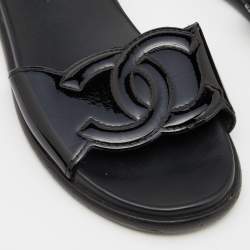 Chanel Black Patent Leather CC Flats Slide Size 37