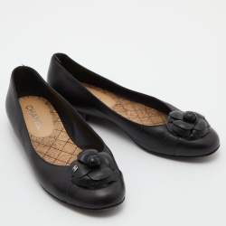 Pre Owned Chanel Black Leather CC Camelia Ballet Flats Size 38.5