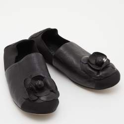 مملوكة مسبقًا Chanel Black Leather and Elastic CC Camellia Flats Size 37