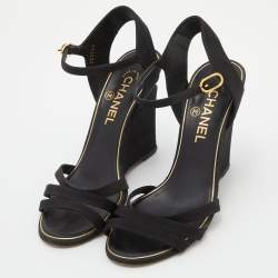 Pre Owned Chanel Black Canvas Pearl-Embellished Wedge Sandals Size 38