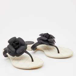 Pre Owned Chanel Black Rubber Camellia Thong Flats Size 37