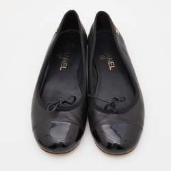 Pre Owned Chanel Black Leather and Patent Cap Toe Bow CC Ballet Flats Size 38