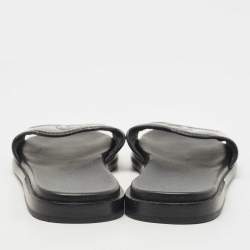 Pre Owned Chanel Black Patent Leather CC Flat Slides Size 39.5