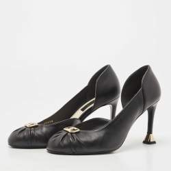 Pre Owned Chanel Black Leather CC D'orsay Pumps Size 38