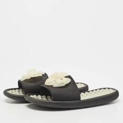 Pre Owned Chanel Black Rubber CC Camellia Flat Slides Size 40