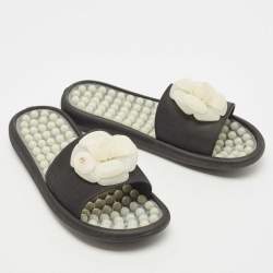 Pre Owned Chanel Black Rubber CC Camellia Flat Slides Size 40