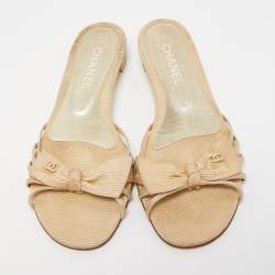 Pre Owned Chanel Beige Fabric CC Bow Strappy Flat Slides Size 38