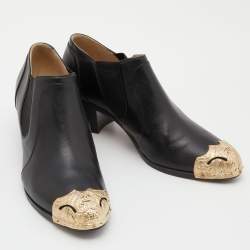 Chanel Black Leather Paris Dallas Ankle Boots Size 40.5