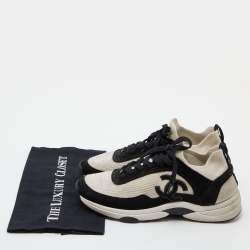Pre Owned Chanel White/Black Knit Fabric and Suede CC Low Top Sneakers Size 40