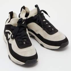 Pre Owned Chanel White/Black Knit Fabric and Suede CC Low Top Sneakers Size 40