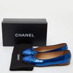 Pre Owned Chanel Blue Patent Leather CC Bow Ballet Flats Size 41
