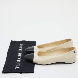 Chanel Cream/Black Leather CC Ballet Flats Size 39