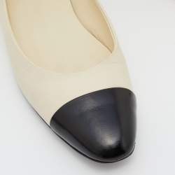 Chanel Cream/Black Leather CC Ballet Flats Size 39