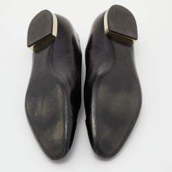 Pre Owned Chanel Black Leather and Patent Cap Toe CC Ballet Flats Size 39