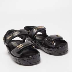 Pre Owned Chanel Black Quilted Leather Interlocking CC Logo Flat Sandals Size 36