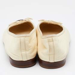 Pre Owned Chanel Beige/Black Leather CC Cap Toe Bow Ballet Flats Size 38