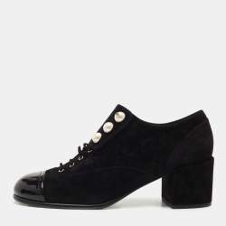 Chanel Black Suede and Patent Leather Pearl Detail Block Heel Oxford Ankle Booties Size 39