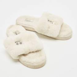 Pre Owned Chanel White Mink Fur CC Flat Slides Size 39