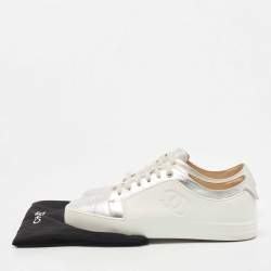 Pre Owned Chanel Silver/White Leather and Rubber CC Low Top Sneakers Size 39