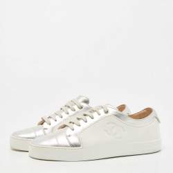 Pre Owned Chanel Silver/White Leather and Rubber CC Low Top Sneakers Size 39