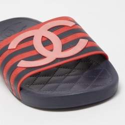 Pre Owned Chanel Tricolor Rubber CC Slides Size 39