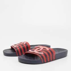 Pre Owned Chanel Tricolor Rubber CC Slides Size 39