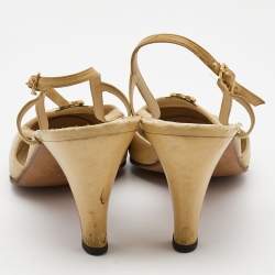 Pre Owned Chanel Beige/Black Leather CC Slingback Pumps Size 38.5