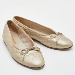 Pre Owned Chanel Gold Quilted Leather CC Cap Toe Bow Ballet Flats Size 39