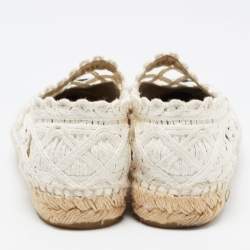 Chanel White/Black Woven Raffia And Grosgrain Fabric Cap Toe CC Espadrille Flat Size 38