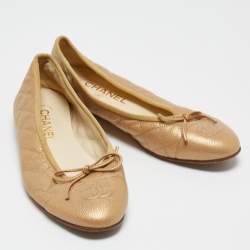 Pre Owned Chanel Gold Quilted Caviar Leather CC Bow Cap Toe Ballet Flats Size 37
