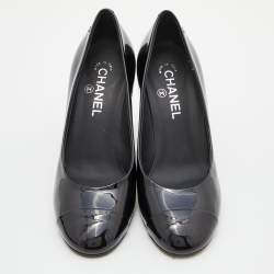 Pre Owned Chanel Black Patent Leather Faux Pearl Embellished Heel CC Cap Toe Pumps Size 39