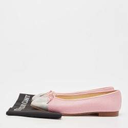 مملوكة مسبقًا Chanel Pink/Silver Patent And Canvas CC Cap Toe Ballet Flats Size 40